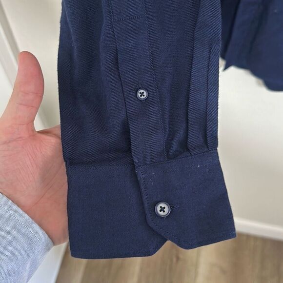 NWT Robert Graham Mens Deep Blue Classic Fit Button Down Shirt Size XL - Picture 3 of 9